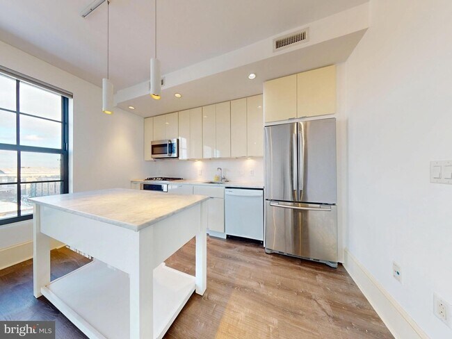 Foto del edificio - 1011 M St NW