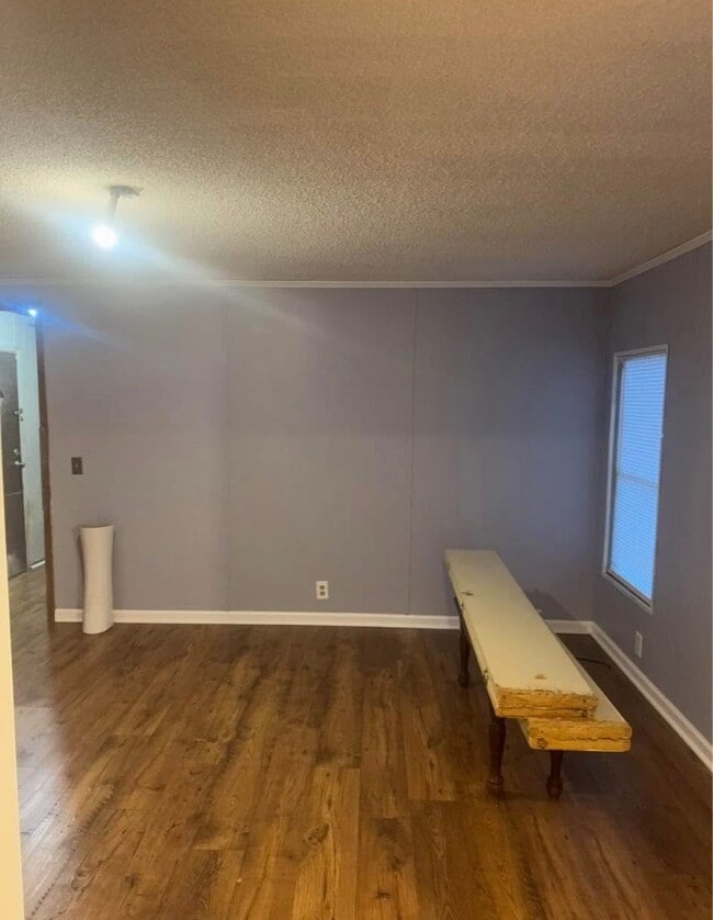 Building Photo - 211 Armide St