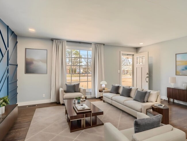 Foto del edificio - 4 Bed 2.5 Bath Single Story Home in Heart of East Nashville