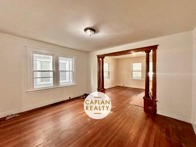 Building Photo - 1655 State St Building Photo - 1655 State St