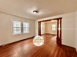 Building Photo - 1655 State St