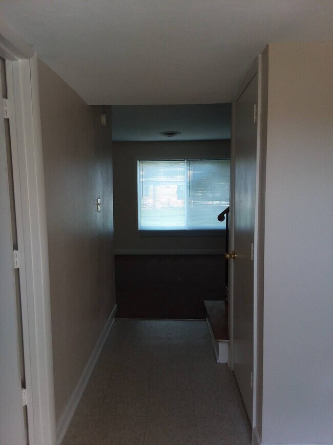 Building Photo - 43023 Keesler Ct
