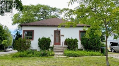 Building Photo - 258 Bogert Ave