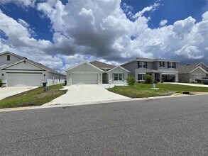 Building Photo - 4703 SW 85th Pl