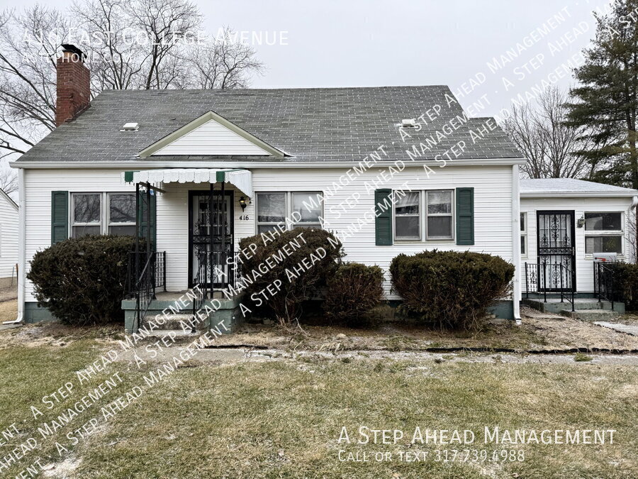 Primary Photo - 3 Bedroom Downtown Brownsburg Ranch!