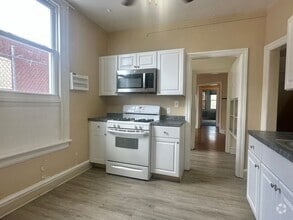 Building Photo - 17 S Morton Ave