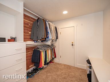Building Photo - 3 br, 2 bath House - 2600 E 2100 S
