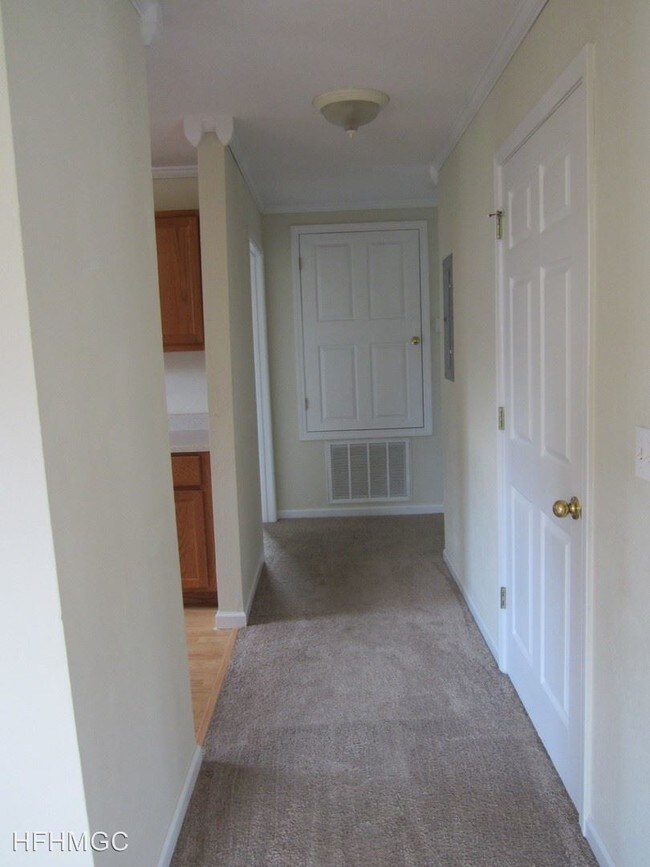 Foto del edificio - 3 br, 1.5 bath House - 329 Nichols Drive