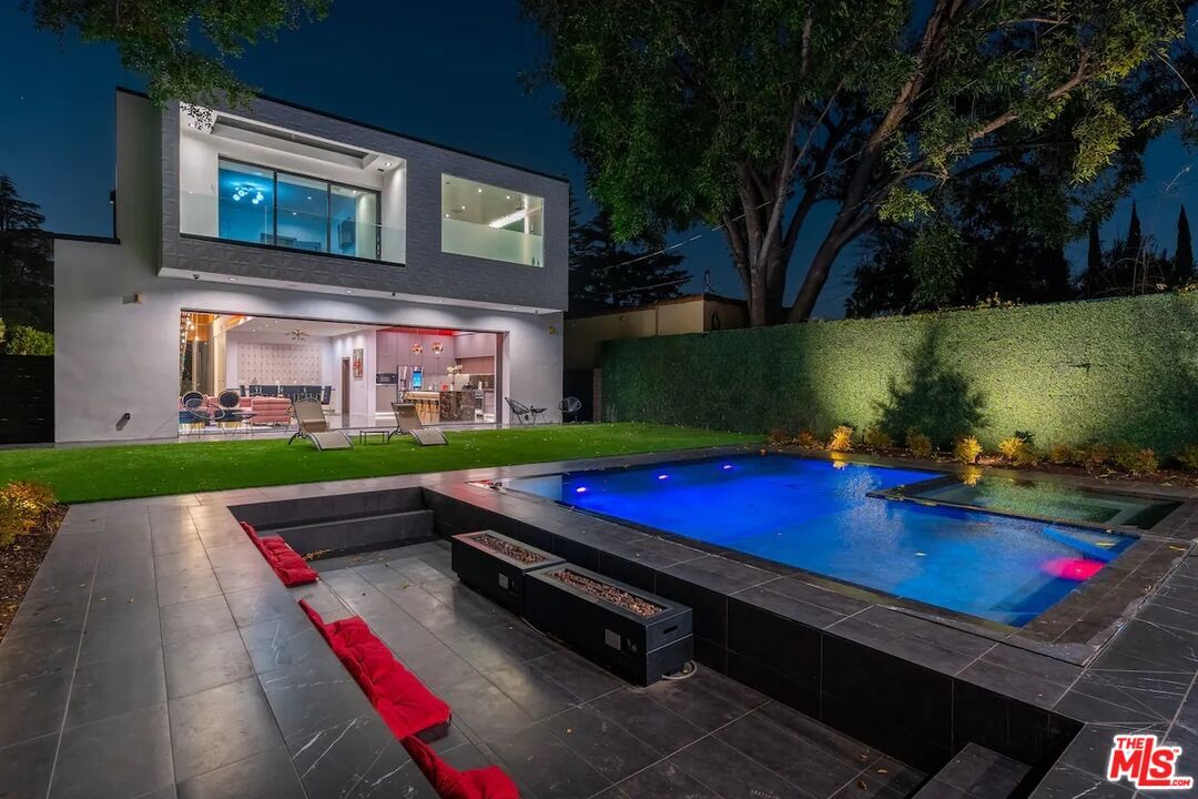 Foto principal - 11246 Kling St