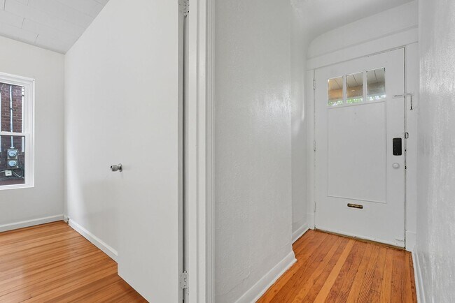 Photo - 6656-6656 Woodwell St Apartment