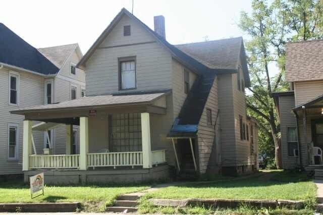 Primary Photo - 107 W Garfield Ave