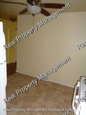 Building Photo - 5500 Aspen Ave