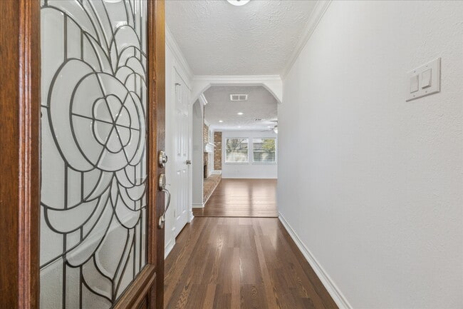 Foto del edificio - 22831 Merrymount Dr