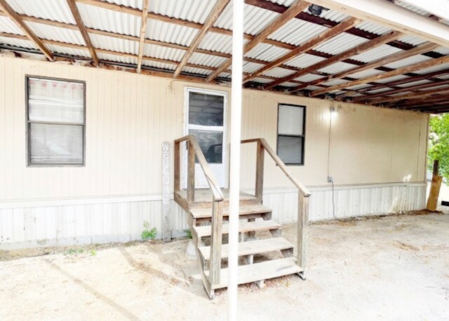Building Photo - 513 Fechner St
