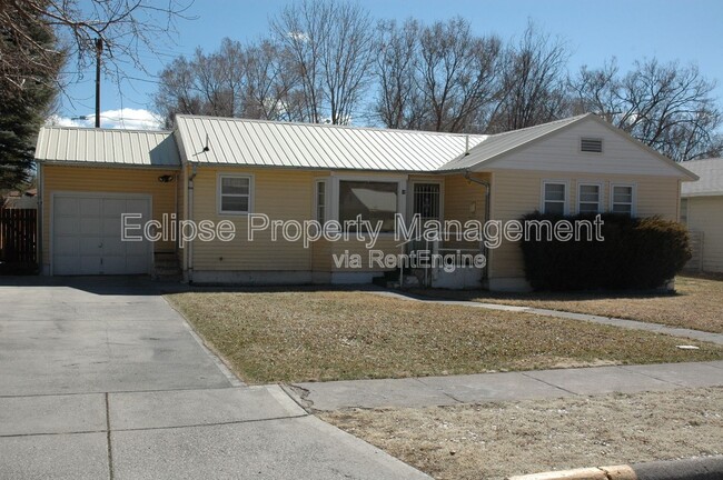Building Photo - 88 El Rio Dr