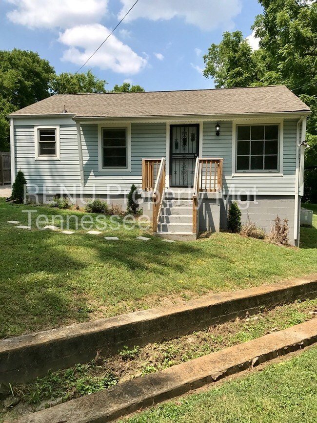 Building Photo - 1405 Huffine St