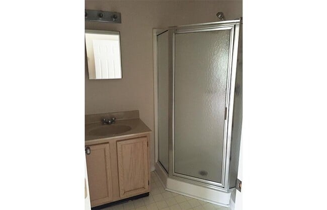 Foto del edificio - 3227 Bishop St