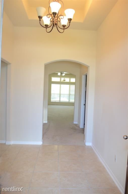 Building Photo - 4 br, 2 bath House - 20804 Natural Way