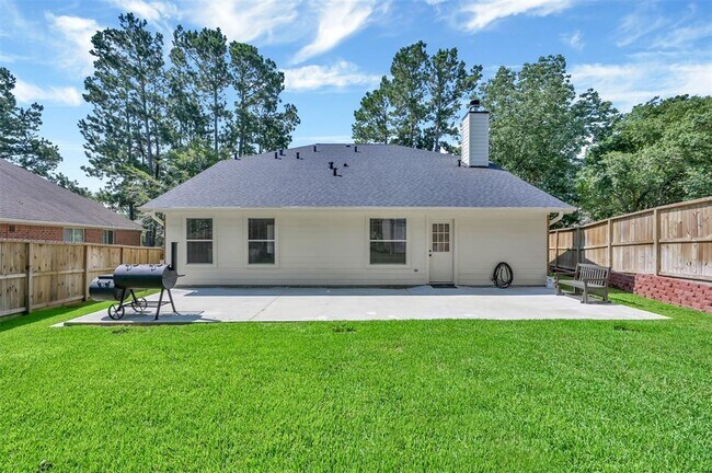 Building Photo - 13410 Hidden Valley Dr