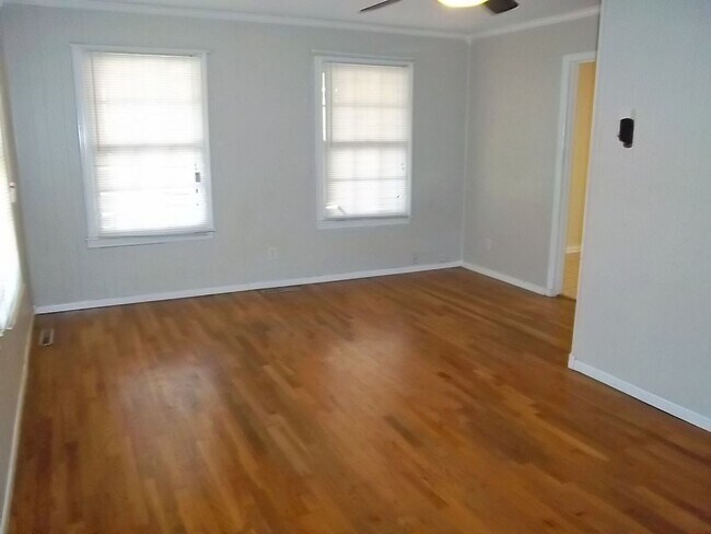 Foto del edificio - 4109 Cline Rd