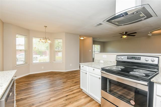 Building Photo - 908 Sugar Plum Ln