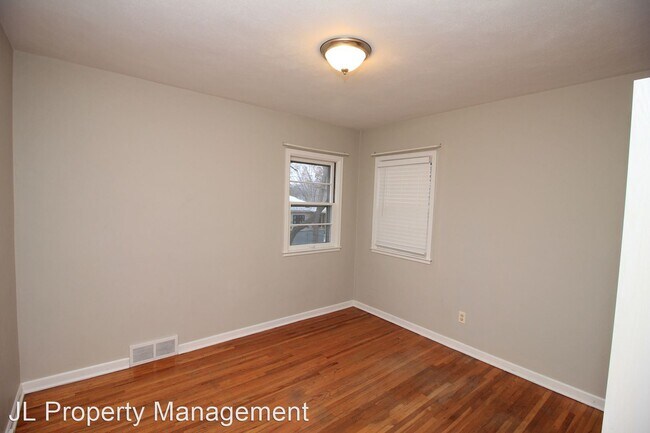 Foto del edificio - 3 br, 2 bath House - 2407 S Phillips Ave