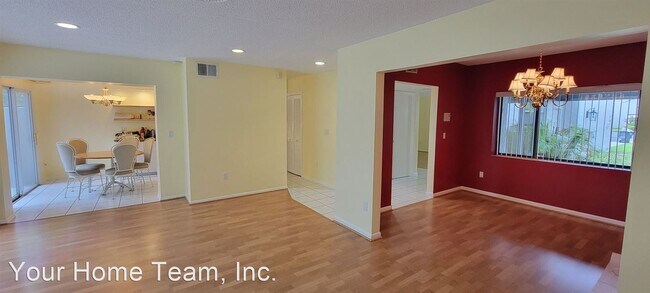 Building Photo - 3 br, 2.5 bath House - 4207 Fairway Run