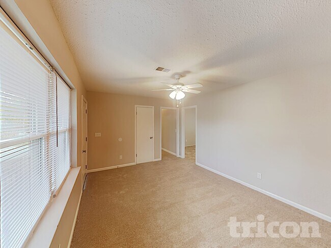 Building Photo - 101 Netherland Dr