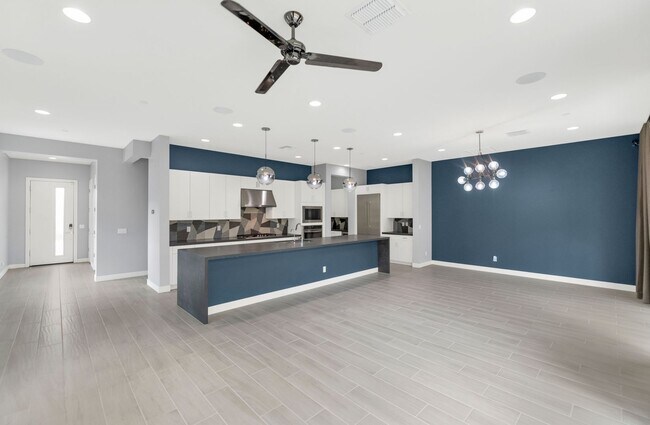Foto del edificio - 6940 E Lyra Dr