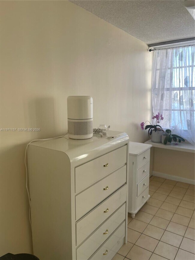 Foto del edificio - 250 174th St