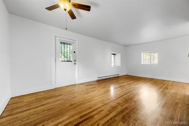 Foto del edificio - 747 E Arkansas Ave