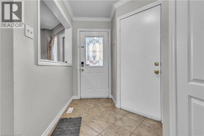 Photo du bâtiment - 23 Stonecairn Dr