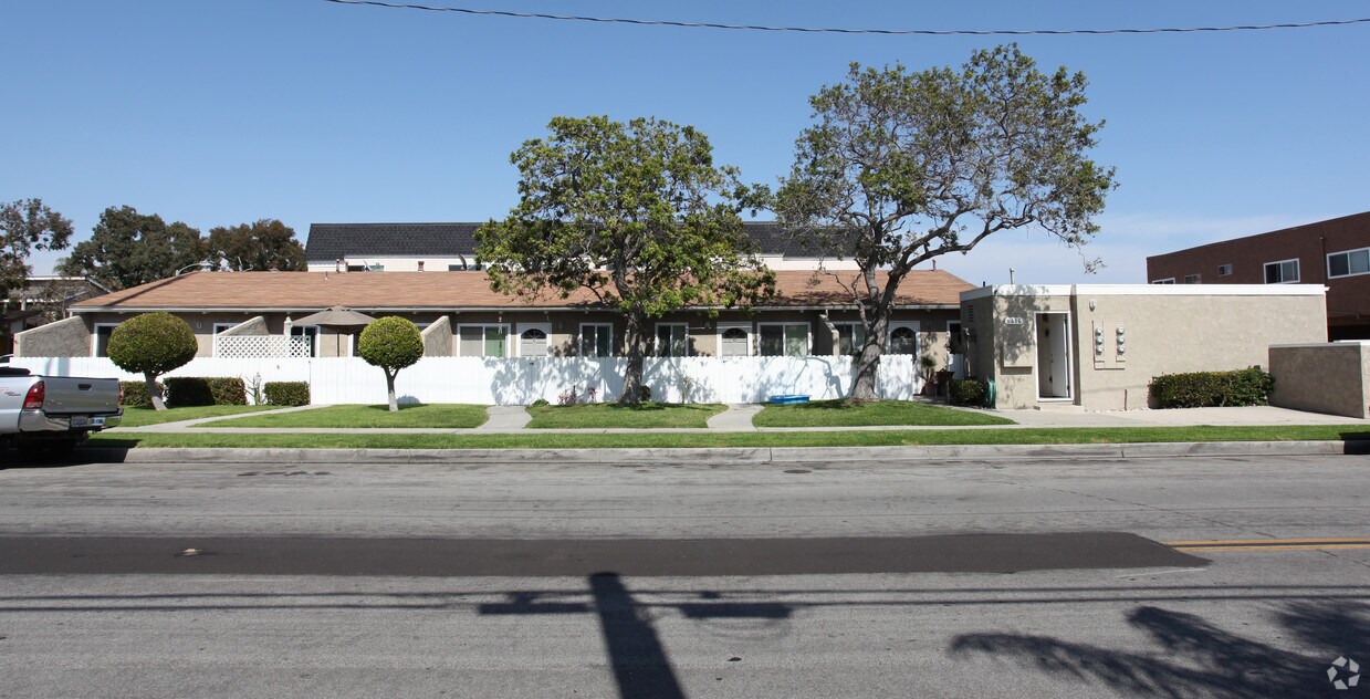 Building Photo - 1416 Alabama St