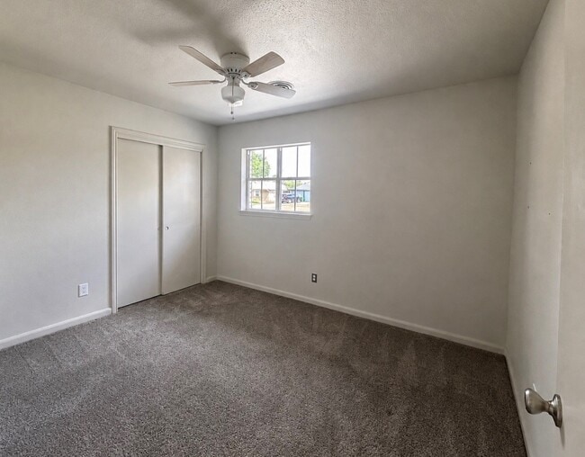 Building Photo - 7603 Grape St