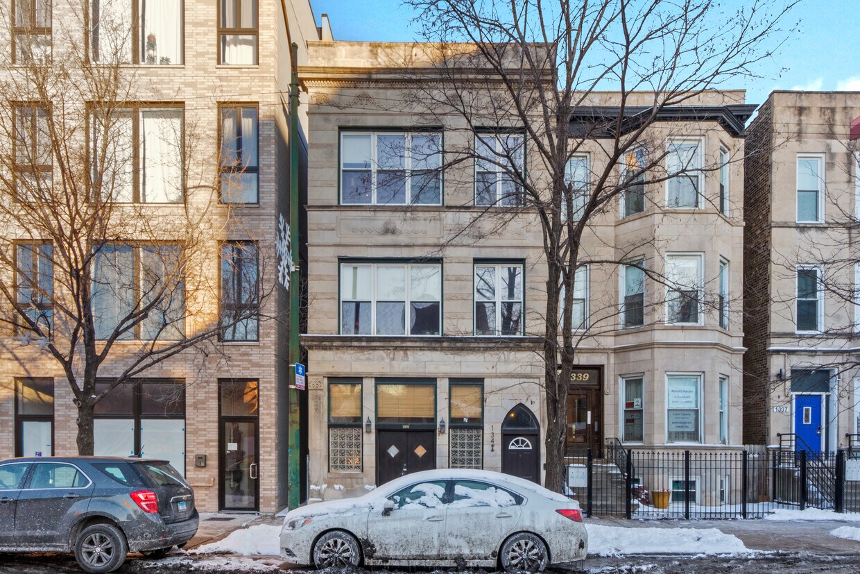 1341 N Western Ave Unit 3, Chicago, IL 60622 Apartments in Chicago