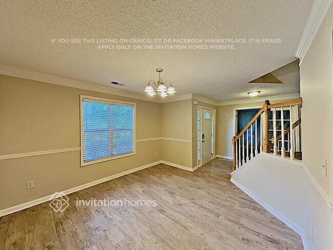 Foto del edificio - 4017 St George Walk SW