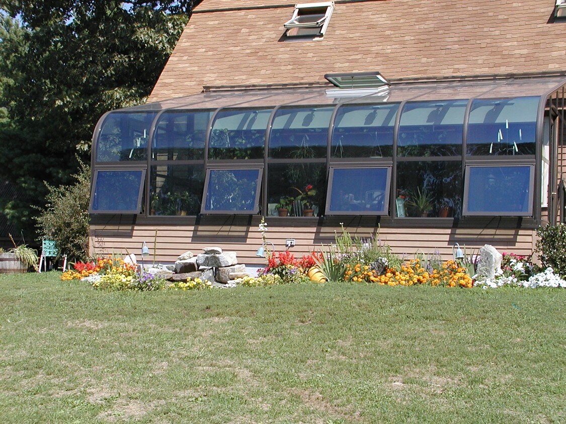 Building Photo - 51 Bixby St