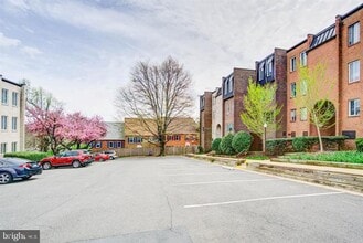 Building Photo - 5009 7th Rd S
