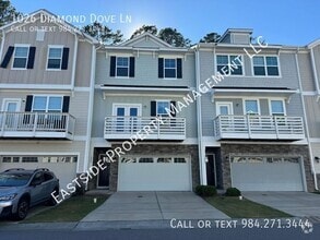 Building Photo - 1026 Diamond Dove Ln