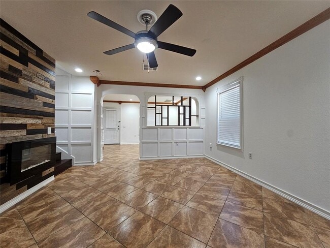 Building Photo - 18212 Flathead Dr