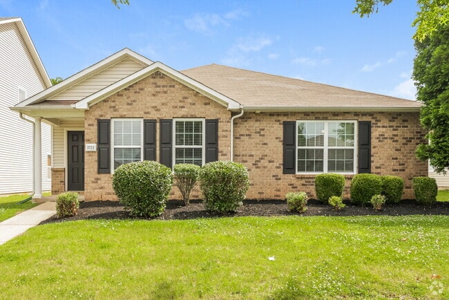 Building Photo - 3722 Blaze Dr