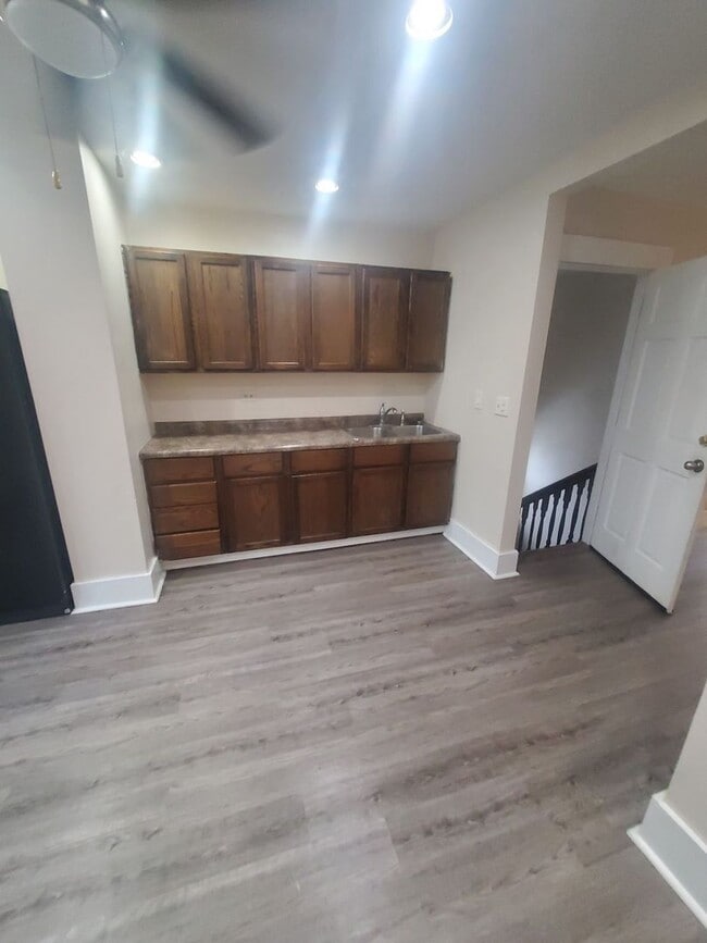 Building Photo - 6603 23rd Ave