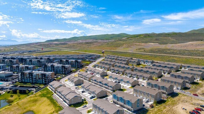 Foto del edificio - 14886 S Marble Rock Way