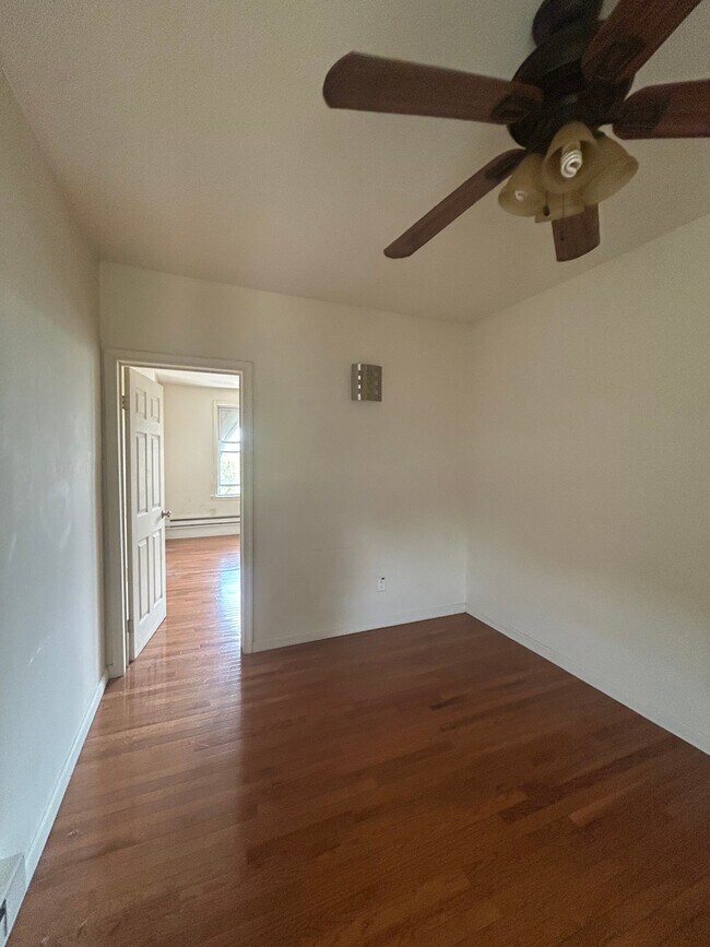 Foto del edificio - 1628 N 52nd St