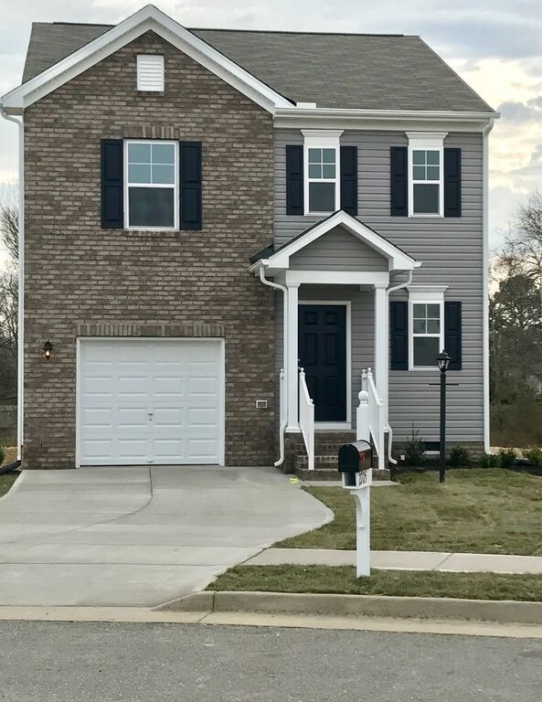 Primary Photo - 2705 Elkridge Ln