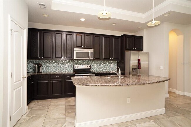 Foto del edificio - 6906 Sail View Ln