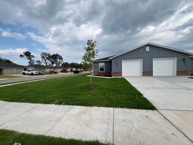 Photo - PRELEASING NOW!  NEW Three Bedroom | Two Bathroom Duplex in Bentonville House