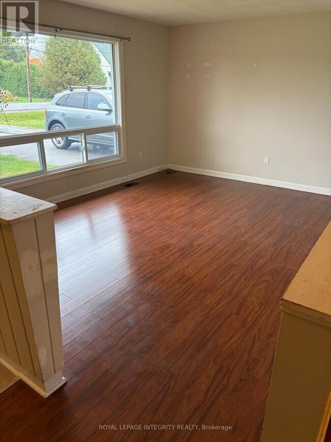 Building Photo - 7 Lennox St