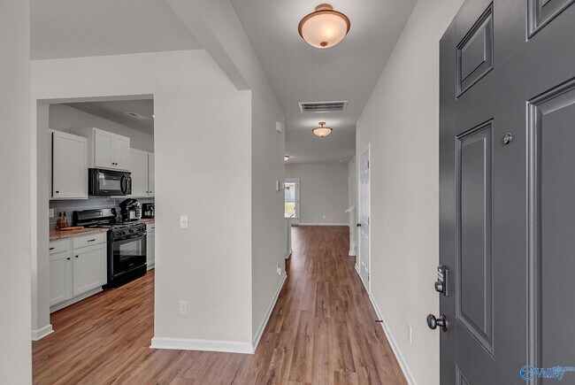 Building Photo - 29772 Logan Oaks Dr NW