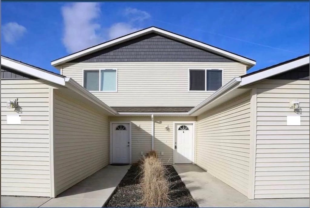 5201 E Upriver Dr, Spokane, WA 99217 Townhouse for Rent in Spokane